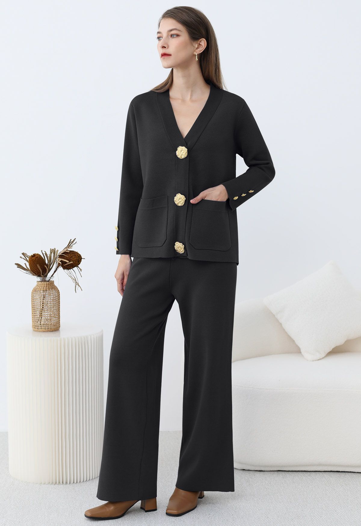 Elegant Knit Sweater Set – V-Neck Cardigan & Wide-Leg Pants