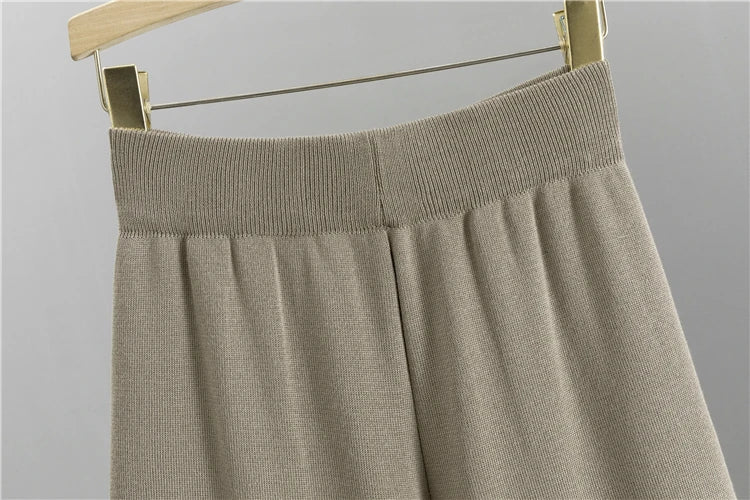 Elegant 3-Piece Knitted Set – Cardigan, Top & Wide-Leg Pants